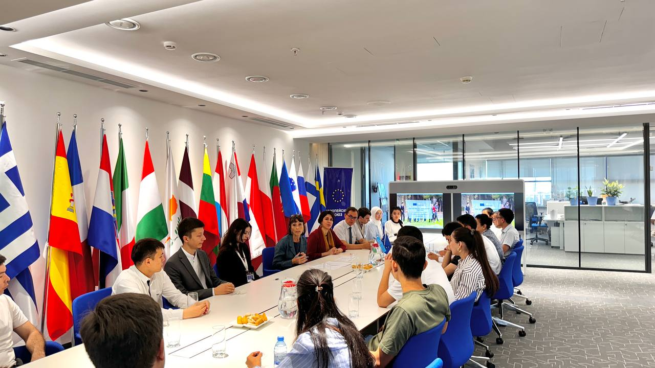 Neutral Platform for Civic and Political Dialogue at TSUULL  